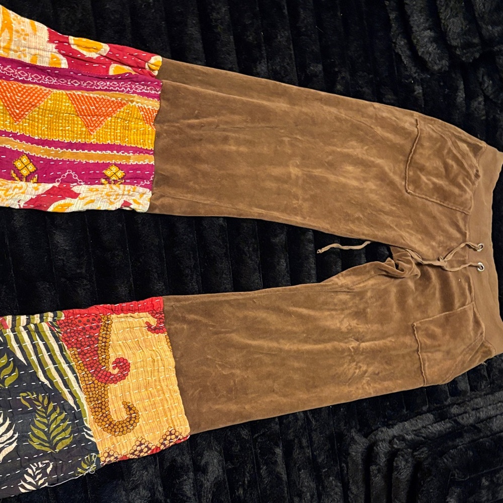 The Morgan Factory kantha velour Tracksuit